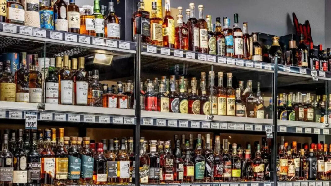 Bar Fraud | బార్‌లో కల్తీ మద్యం.. ఎక్కడో తెలుసా..!