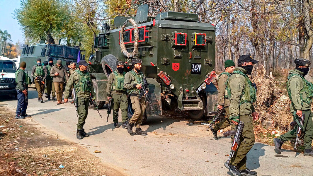 Jammu Kashmir | రెచ్చిపోయిన ఉగ్రవాదులు.. పర్యాటకులపై కాల్పులు